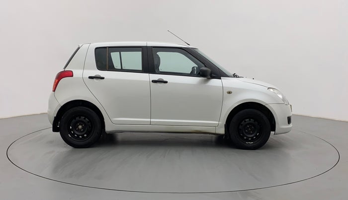 2011 Maruti Swift VXI D, Petrol, Manual, 82,068 km, Right Side View