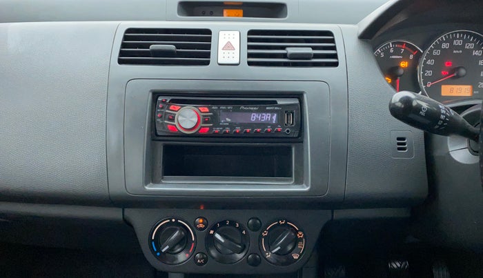 2011 Maruti Swift VXI D, Petrol, Manual, 82,068 km, Air Conditioner