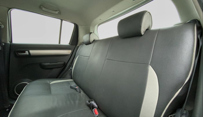 2011 Maruti Swift VXI D, Petrol, Manual, 82,068 km, Right Side Rear Door Cabin