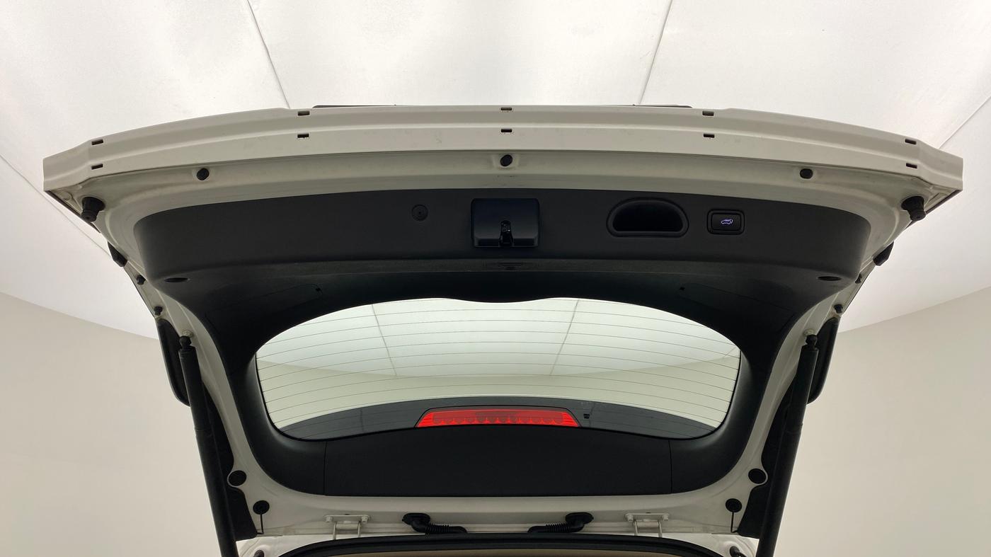 2019 Hyundai Tucson GLS 2WD AT PETROL, Petrol, Automatic, 1,00,239 km, Boot Door Open