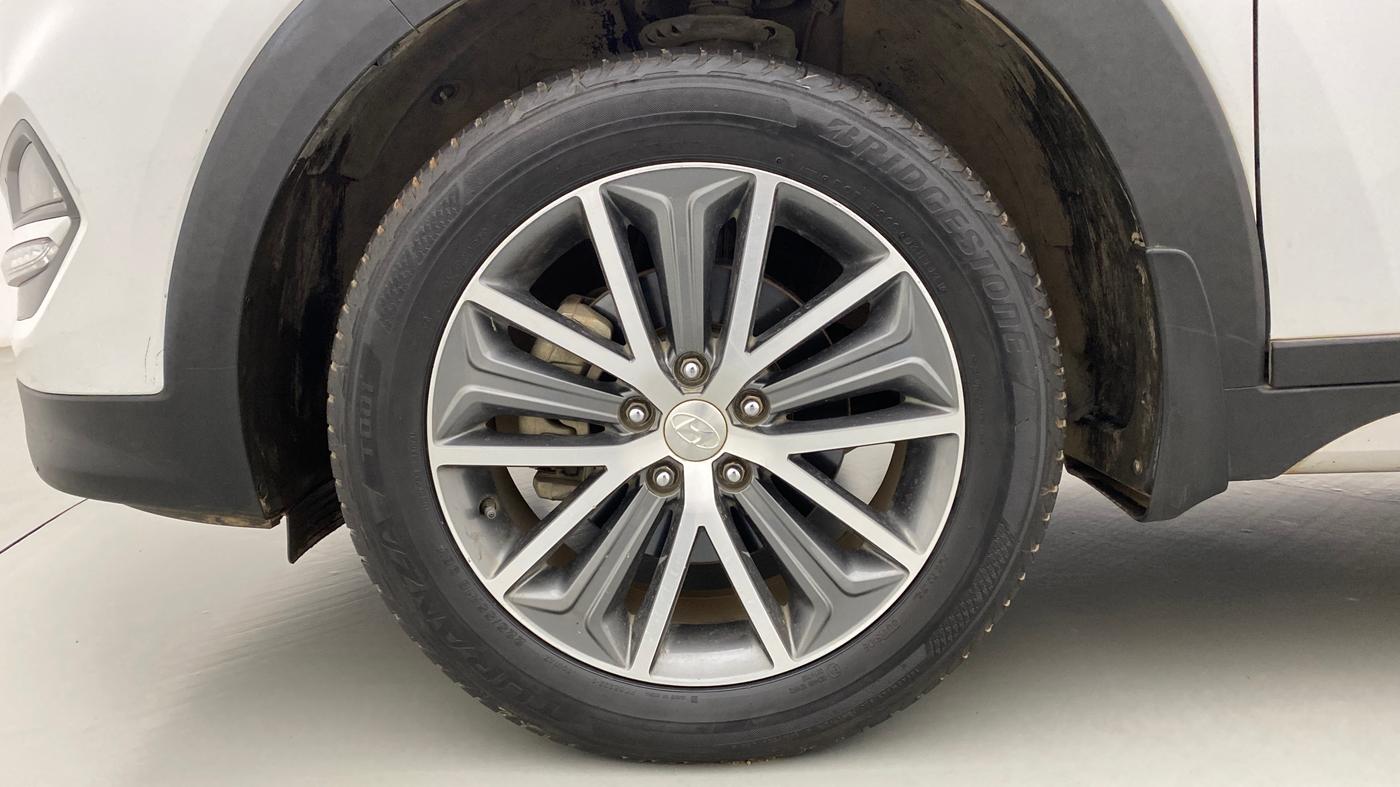 2019 Hyundai Tucson GLS 2WD AT PETROL, Petrol, Automatic, 1,00,239 km, Left Front Wheel