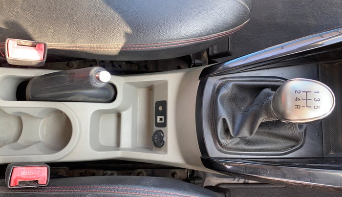 2013 Ford Ecosport TITANIUM 1.0L ECOBOOST, Petrol, Manual, 54,790 km, Gear Lever