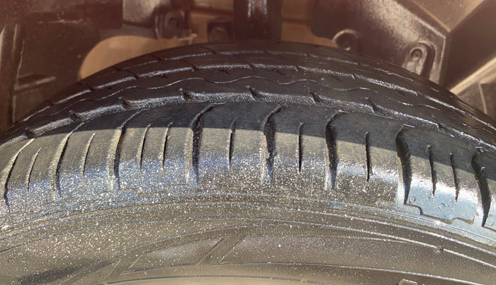 2013 Ford Ecosport TITANIUM 1.0L ECOBOOST, Petrol, Manual, 54,790 km, Right Front Tyre Tread