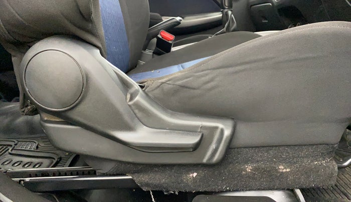 2019 Maruti Baleno DELTA PETROL 1.2, Petrol, Manual, 69,218 km, Driver Side Adjustment Panel