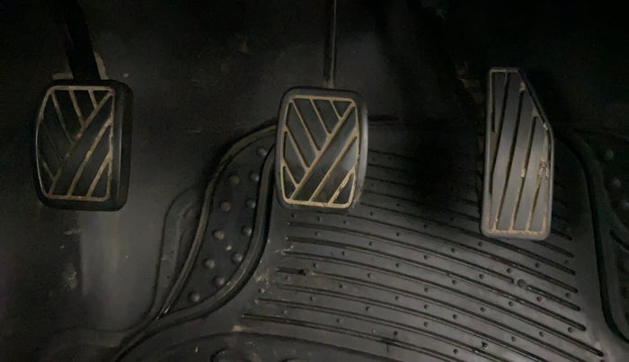 2019 Maruti Baleno DELTA PETROL 1.2, Petrol, Manual, 69,218 km, Pedals