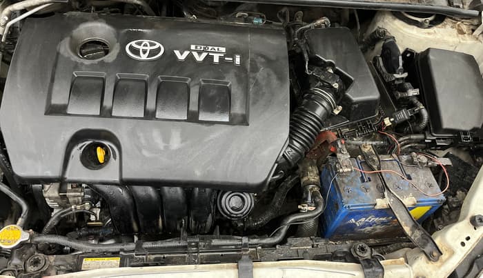 2014 Toyota Corolla Altis J PETROL, Petrol, Manual, 1,04,461 km, Engine View