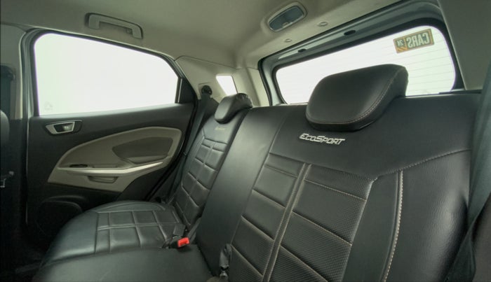 2013 Ford Ecosport TREND 1.5L DIESEL, Diesel, Manual, 1,12,278 km, Right Side Rear Door Cabin