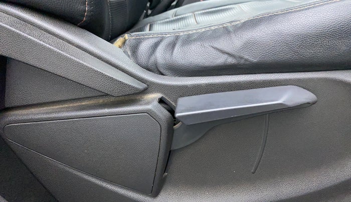 2013 Ford Ecosport TREND 1.5L DIESEL, Diesel, Manual, 1,12,278 km, Driver Side Adjustment Panel