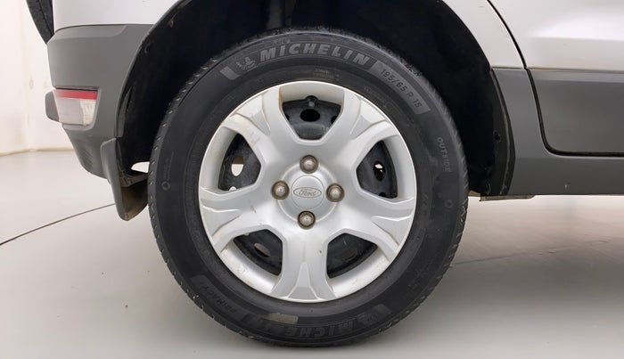 2013 Ford Ecosport TREND 1.5L DIESEL, Diesel, Manual, 1,12,278 km, Right Rear Wheel