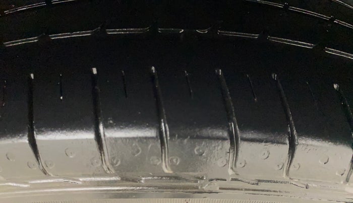 2018 Hyundai Creta SX PLUS 1.6 DIESEL SPECIAL EDITION, Diesel, Manual, 80,514 km, Left Rear Tyre Tread