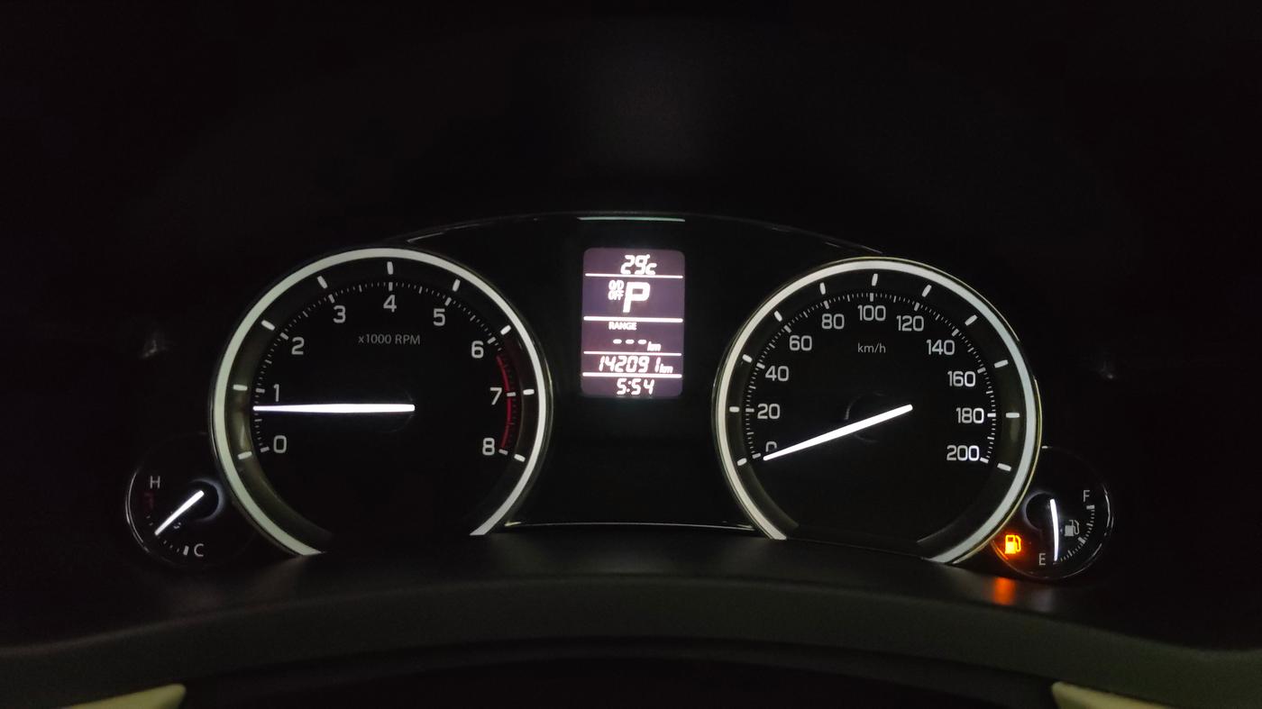 2016 Maruti Ciaz ZXI+ AT, Petrol, Automatic, 1,42,085 km, Odometer Image
