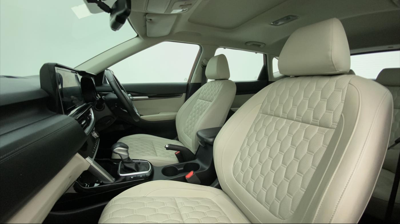 2021 KIA SELTOS HTX PLUS AT1.5 DIESEL, Diesel, Automatic, 66,096 km, Right Side Front Door Cabin