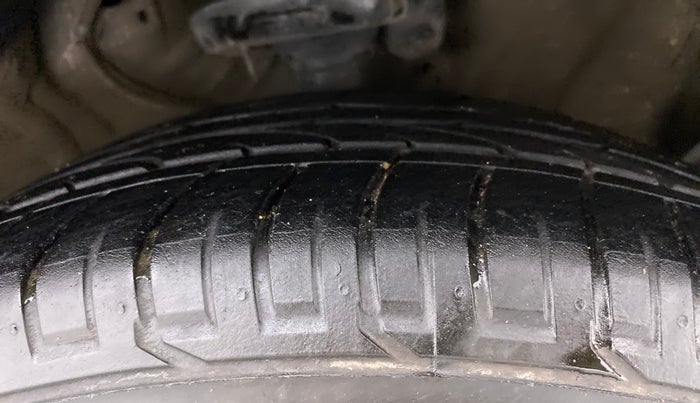 2021 KIA SELTOS HTX PLUS AT1.5 DIESEL, Diesel, Automatic, 66,096 km, Right Front Tyre Tread