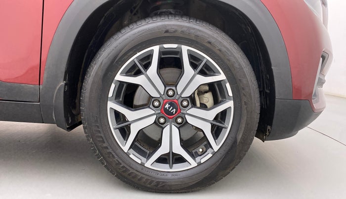 2021 KIA SELTOS HTX PLUS AT1.5 DIESEL, Diesel, Automatic, 66,096 km, Right Front Wheel