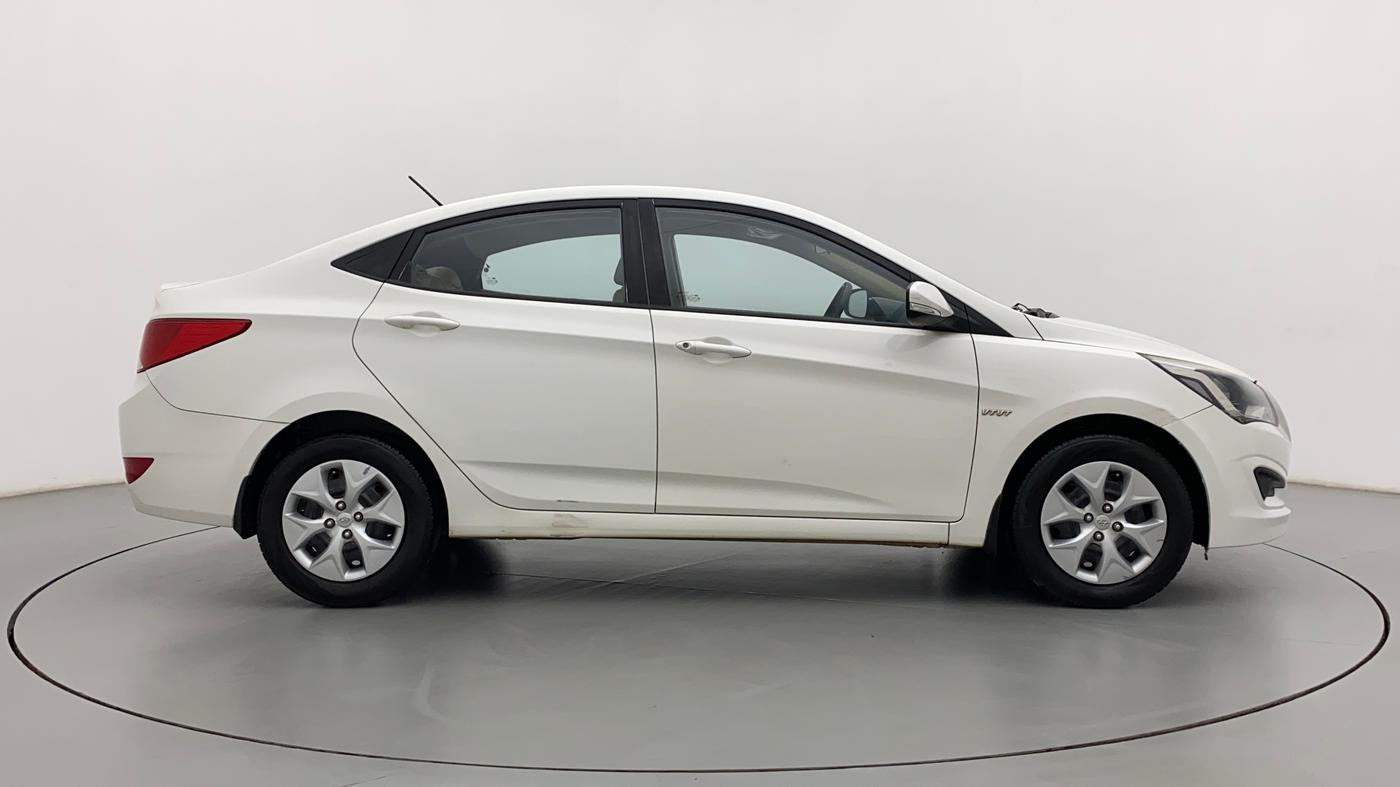 2015 Hyundai Verna FLUIDIC 1.4 VTVT, Petrol, Manual, 48,127 km, Right Side View