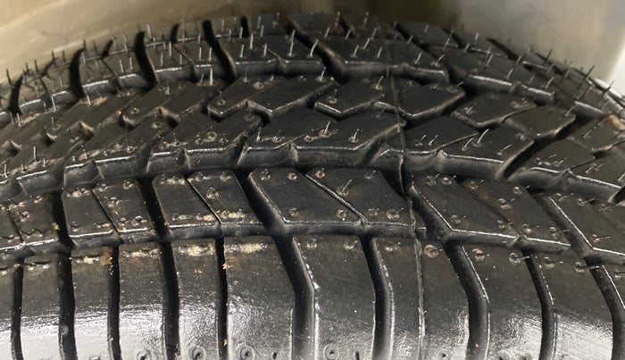 2011 Toyota Etios G, Petrol, Manual, 46,155 km, Left Rear Tyre Tread