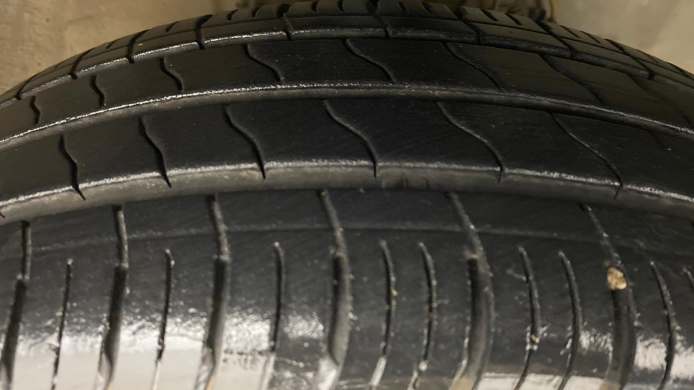 2011 Toyota Etios G, Petrol, Manual, 46,155 km, Right Front Tyre Tread