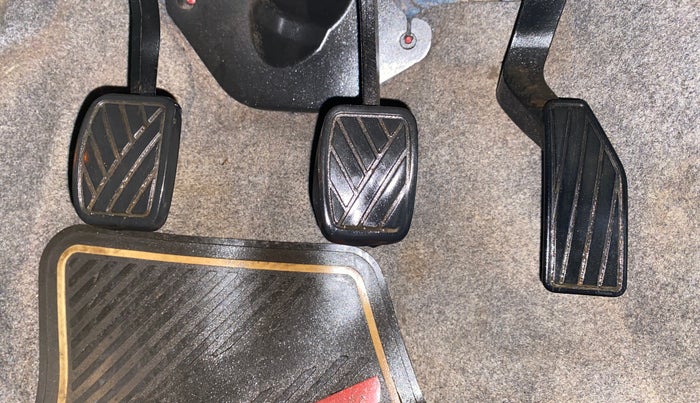 2014 Maruti Celerio VXI, Petrol, Manual, 79,224 km, Pedals