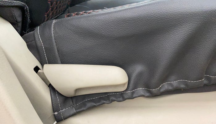 2014 Maruti Celerio VXI, Petrol, Manual, 79,224 km, Driver Side Adjustment Panel