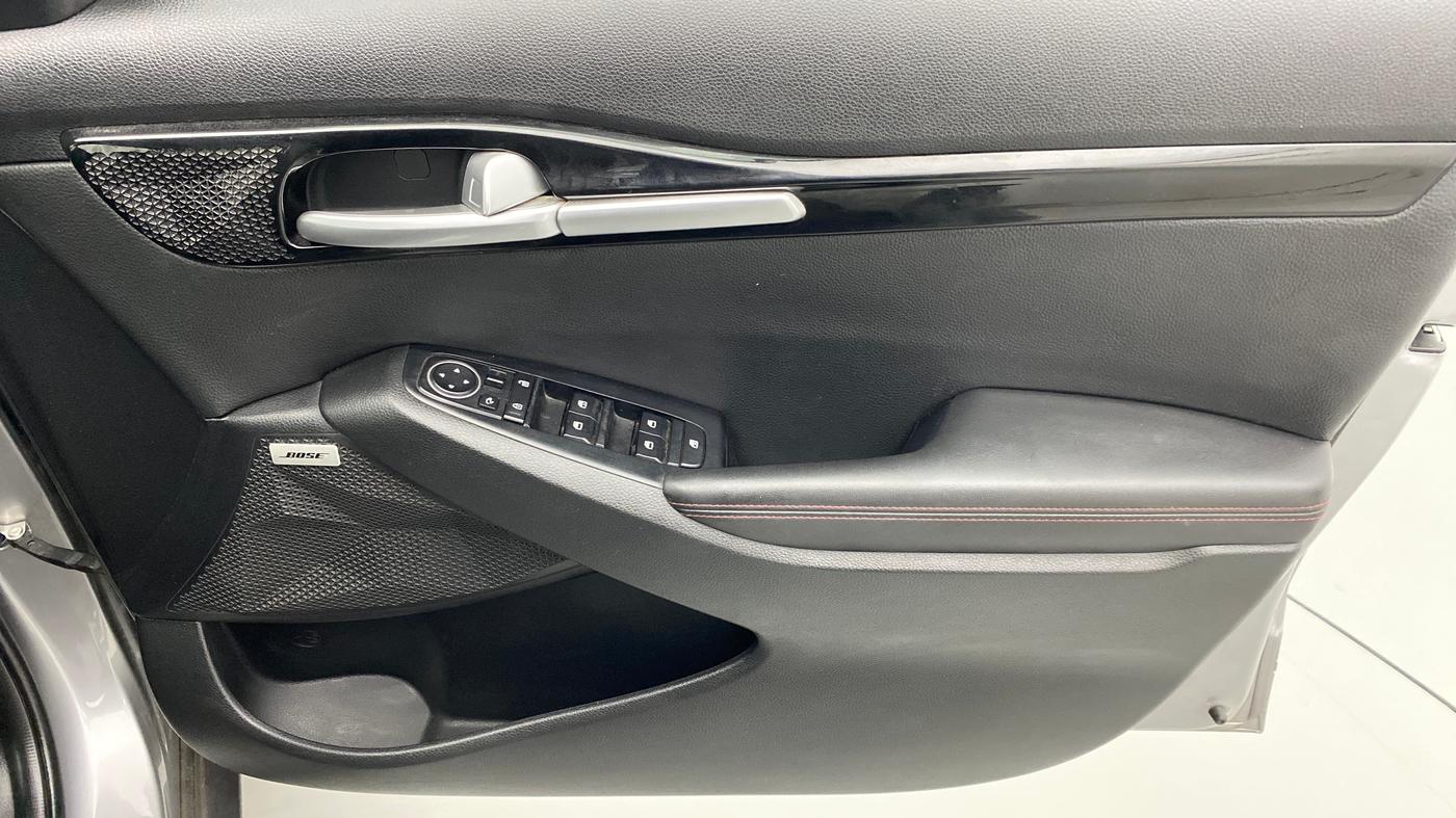 2020 KIA SELTOS 1.5 GTX+ AT, Diesel, Automatic, 38,628 km, Driver Side Door Panels Control