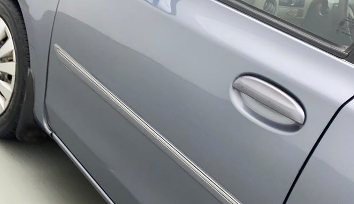 2013 Toyota Etios G SP, Petrol, Manual, 78,020 km, Front passenger door - Slightly dented