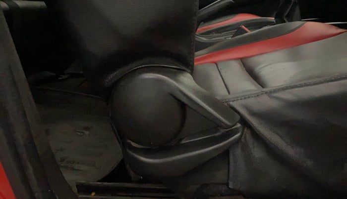 2016 Maruti Baleno SIGMA PETROL 1.2, Petrol, Manual, 72,828 km, Driver Side Adjustment Panel