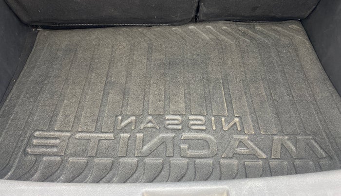 2022 Nissan MAGNITE XV MT, Petrol, Manual, 10,122 km, Boot Inside