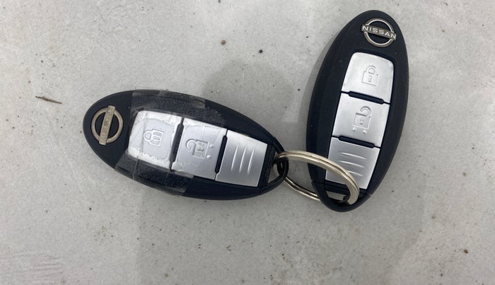 2022 Nissan MAGNITE XV MT, Petrol, Manual, 10,122 km, Key Close Up