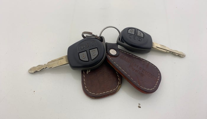 2021 Maruti Ertiga VXI CNG, CNG, Manual, 39,098 km, Key Close Up