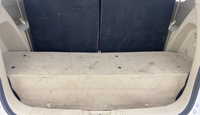 2021 Maruti Ertiga VXI CNG, CNG, Manual, 39,098 km, Boot Inside