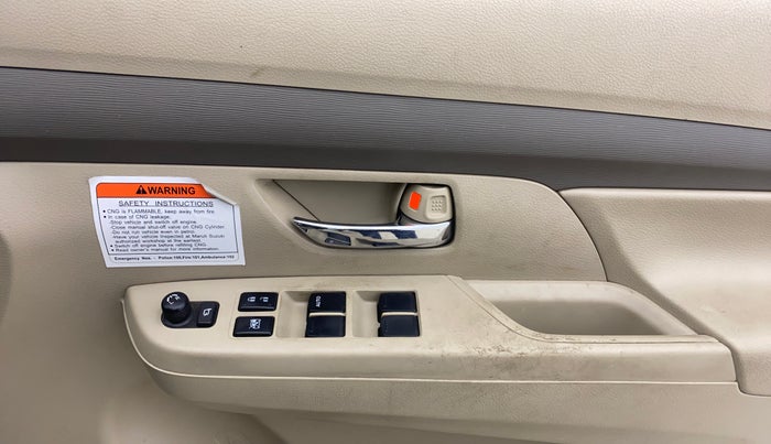 2021 Maruti Ertiga VXI CNG, CNG, Manual, 39,098 km, Driver Side Door Panels Control