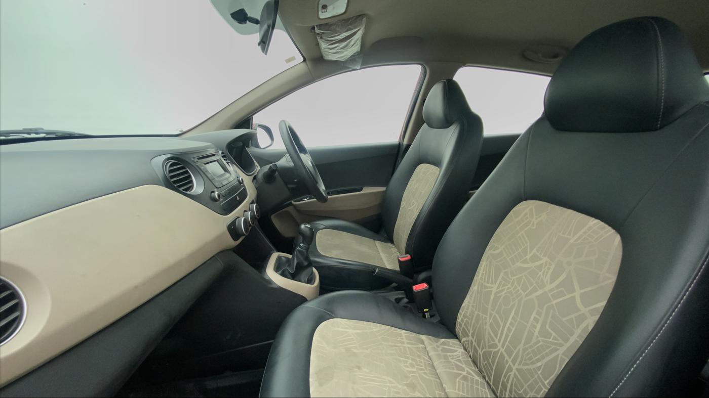 2016 Hyundai Grand i10 MAGNA 1.2 KAPPA VTVT, Petrol, Manual, 37,270 km, Right Side Front Door Cabin