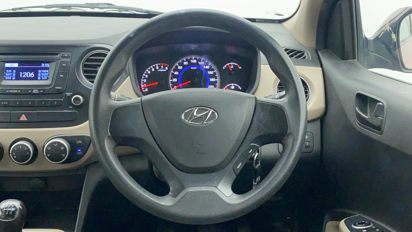 2016 Hyundai Grand i10 MAGNA 1.2 KAPPA VTVT, Petrol, Manual, 37,270 km, Steering Wheel Close Up