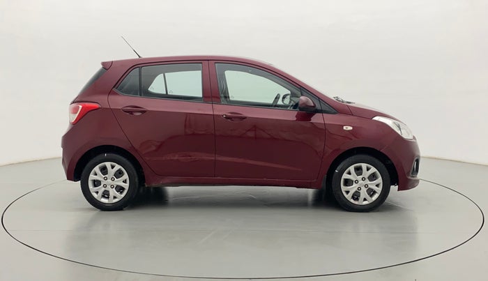 2016 Hyundai Grand i10 MAGNA 1.2 KAPPA VTVT, Petrol, Manual, 37,270 km, Right Side View
