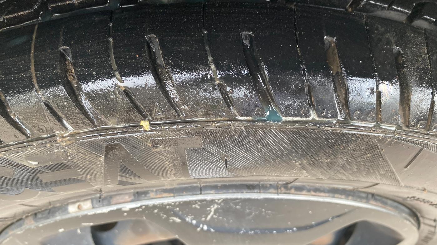 2019 Tata Tiago XT PETROL, Petrol, Manual, 88,048 km, Right Front Tyre Tread