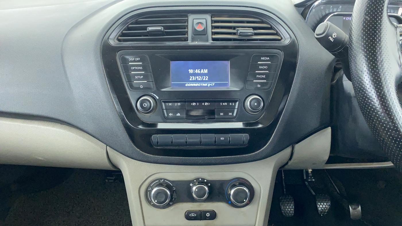 2019 Tata Tiago XZ 1.2 REVOTRON, Petrol, Manual, 54,181 km, Air Conditioner