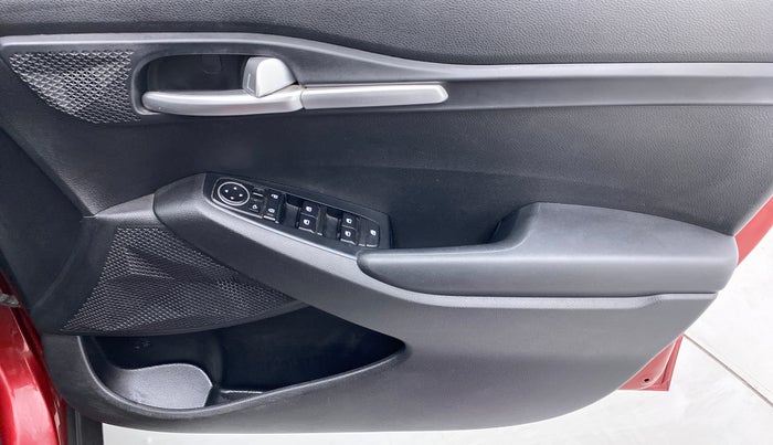 2020 KIA SELTOS HTK PLUS 1.5 PETROL, Petrol, Manual, 40,083 km, Driver Side Door Panels Control