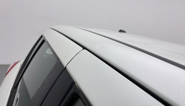 2015 Maruti Swift VXI, Petrol, Manual, 93,096 km, Right B pillar - Slightly dented