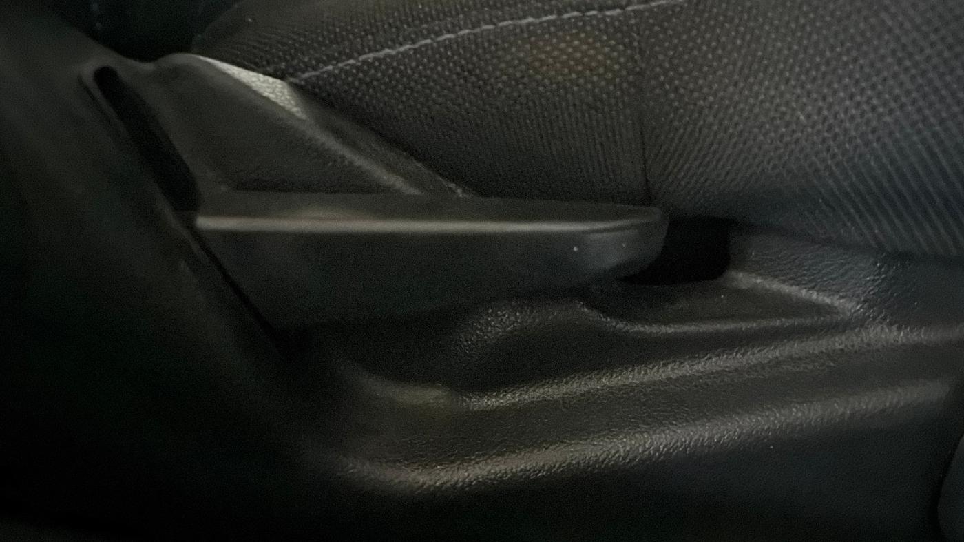 2014 Ford Figo TITANIUM 1.2 PETROL, Petrol, Manual, 50,786 km, Driver Side Adjustment Panel