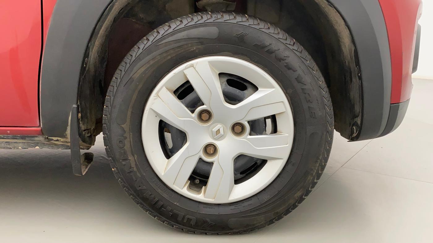 2016 Renault Kwid RXT 0.8 (O), Petrol, Manual, 65,304 km, Right Front Wheel