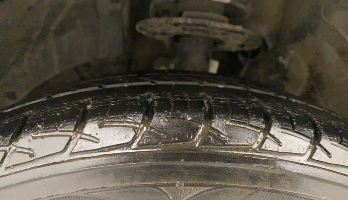 2019 Maruti Baleno DELTA PETROL 1.2, Petrol, Manual, 47,730 km, Left Front Tyre Tread