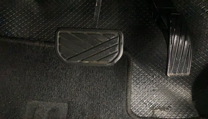 2021 Maruti S PRESSO VXI PLUS AMT, Petrol, Automatic, 39,389 km, Pedals