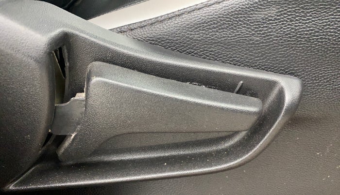 2021 Maruti S PRESSO VXI PLUS AMT, Petrol, Automatic, 39,389 km, Driver Side Adjustment Panel