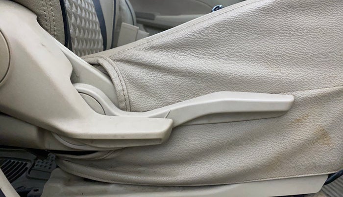 2017 Maruti Dzire VXI, Petrol, Manual, 44,998 km, Driver Side Adjustment Panel