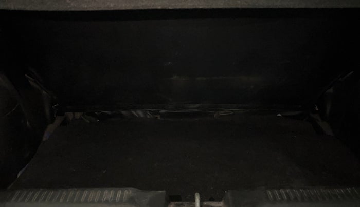 2018 Maruti Swift VXI, Petrol, Manual, 55,775 km, Boot Inside