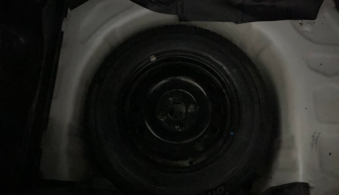 2018 Maruti Swift VXI, Petrol, Manual, 55,775 km, Spare Tyre