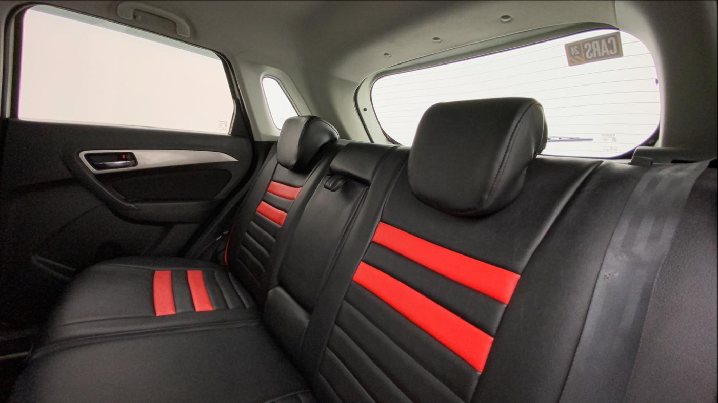 2017 Maruti Vitara Brezza ZDI PLUS, Diesel, Manual, 40,988 km, Right Side Rear Door Cabin
