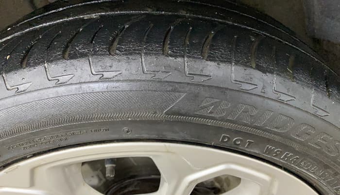2017 Ford Ecosport TITANIUM + 1.5L PETROL AT, Petrol, Automatic, 45,131 km, Right Front Tyre Tread