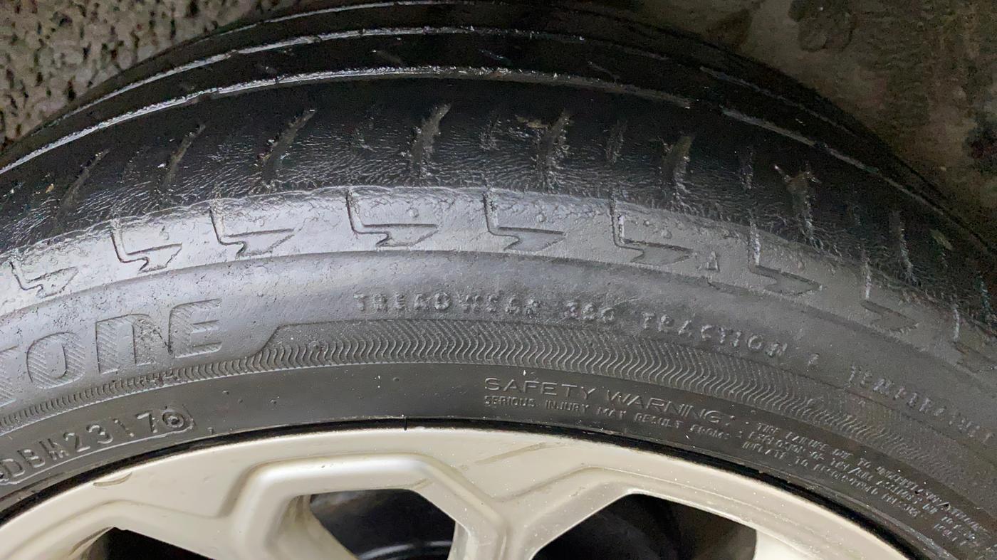 2017 Ford Ecosport TITANIUM + 1.5L PETROL AT, Petrol, Automatic, 45,265 km, Left Rear Tyre Tread