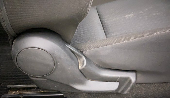 2020 Maruti Baleno SIGMA PETROL 1.2, Petrol, Manual, 21,864 km, Driver Side Adjustment Panel